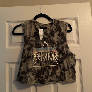 Acid wash cropped band tee